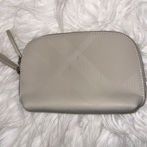 Burberry pouch